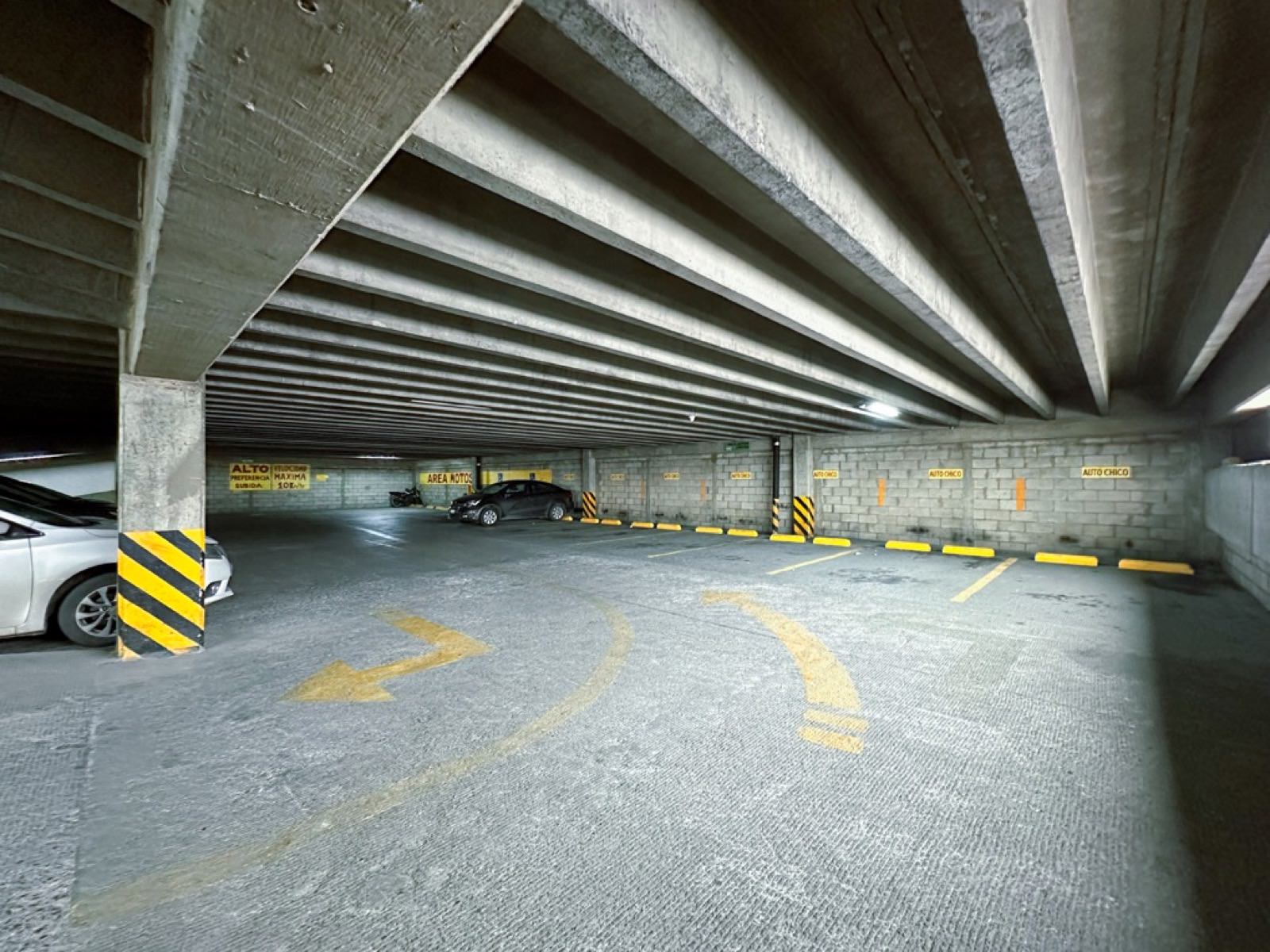 placeholder image-sq